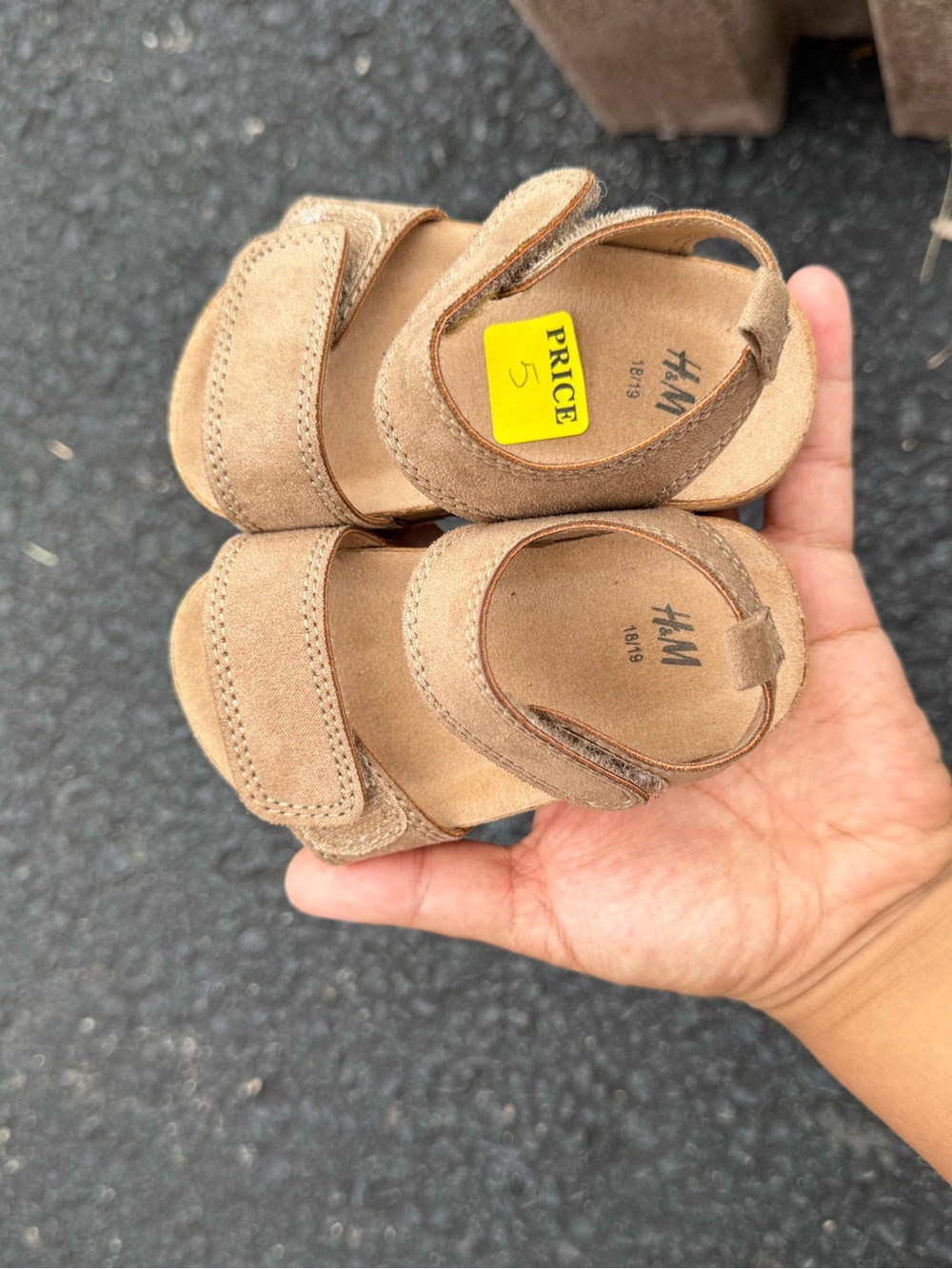 H&M Baby Suede Tan Walker Sandals size 18/19